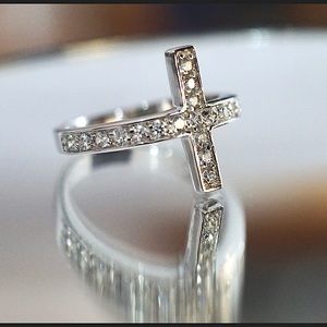 Sterling Silver and CZ Cross Ring Sz 7